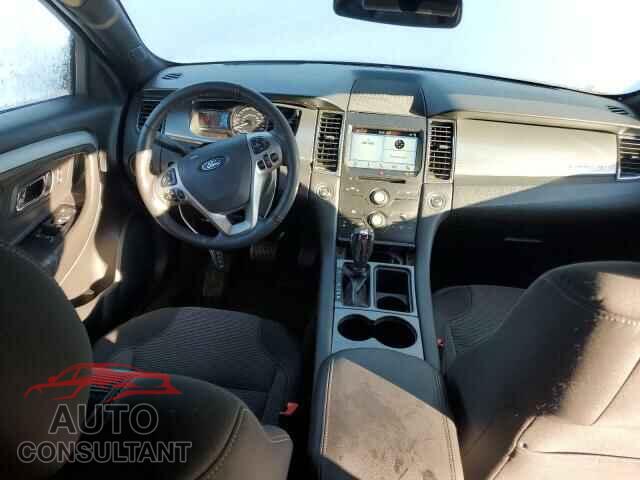 FORD TAURUS 2018 - 1FAHP2E81JG136399