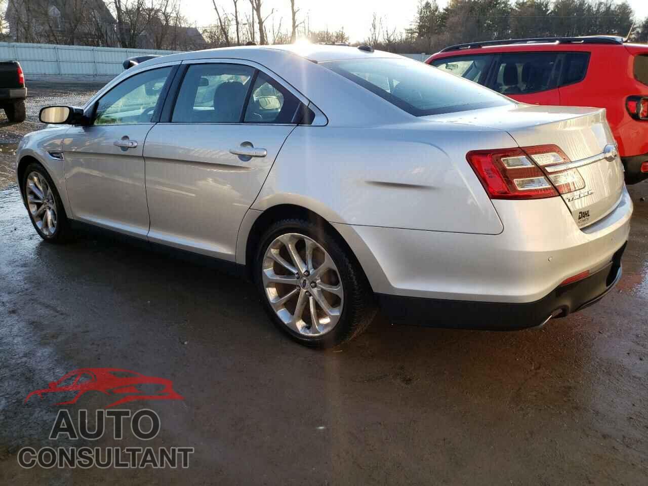 FORD TAURUS 2015 - 1FAHP2F81FG207610
