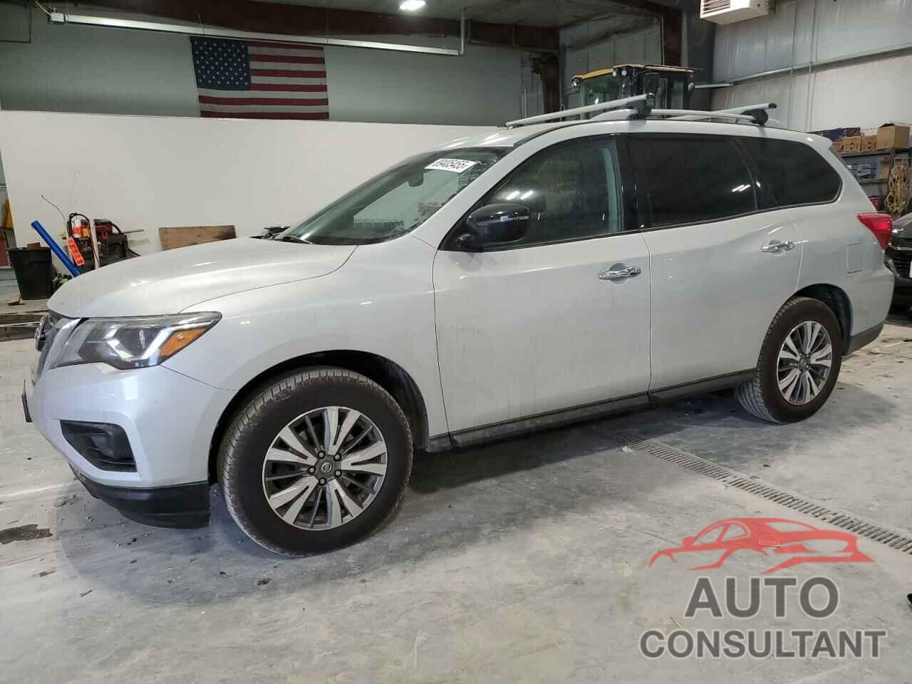NISSAN PATHFINDER 2018 - 5N1DR2MM3JC643325