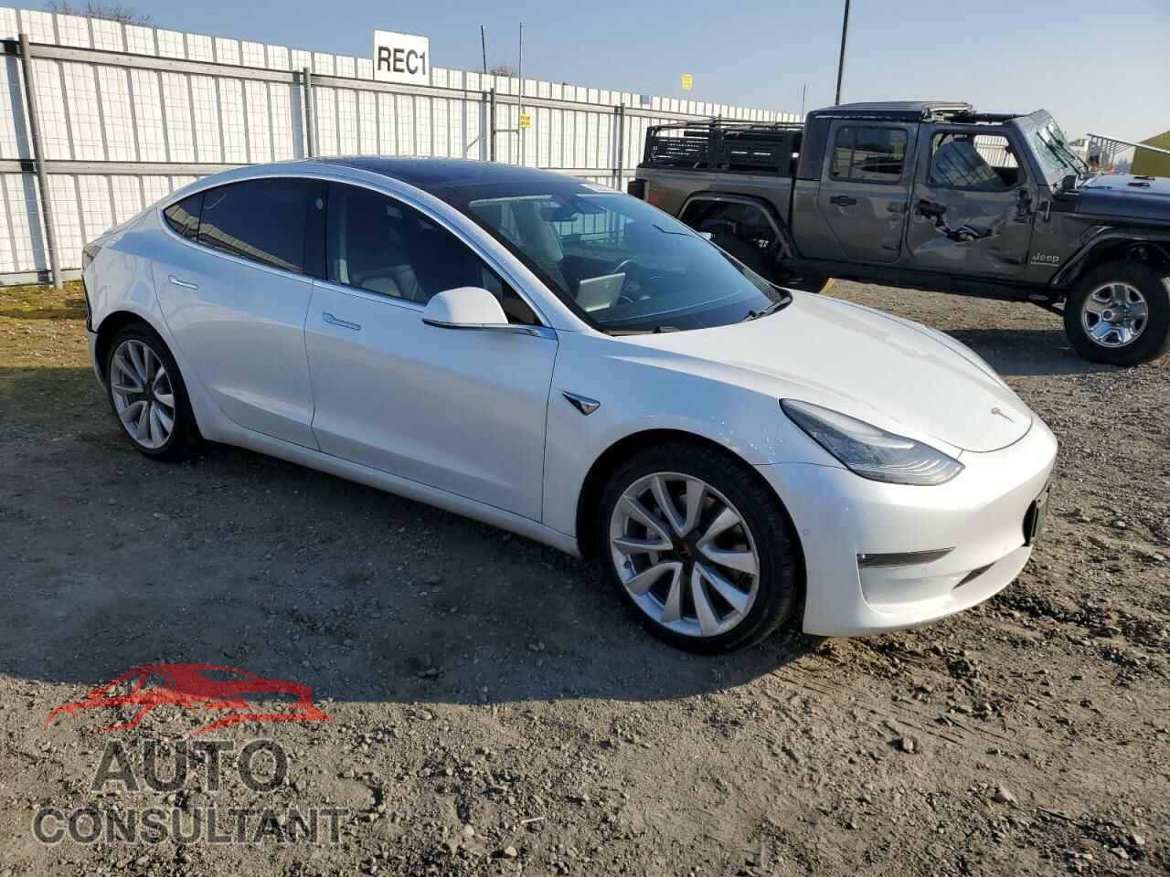 TESLA MODEL 3 2019 - 5YJ3E1EA7KF311855