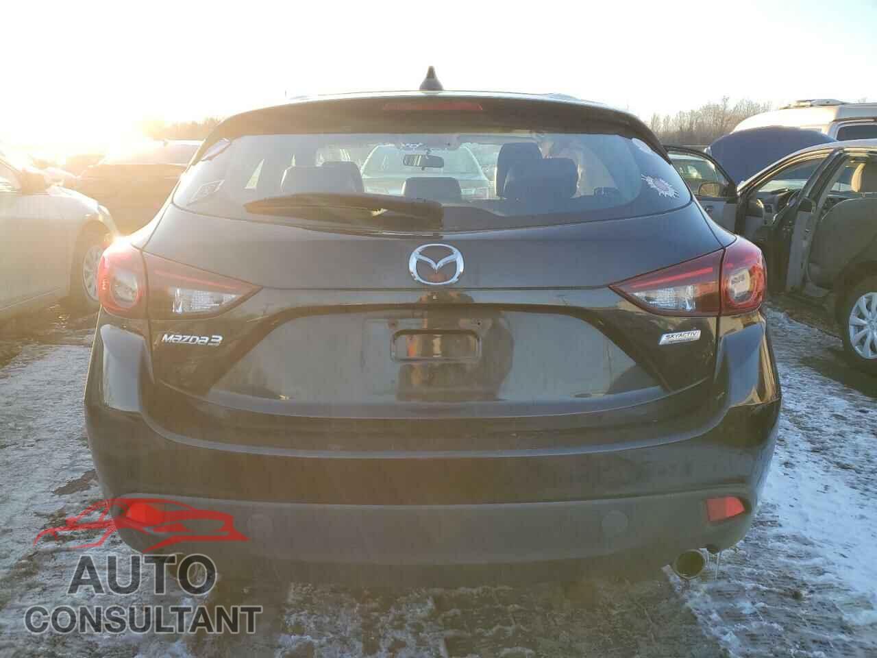 MAZDA 3 2015 - 3MZBM1M79FM203661