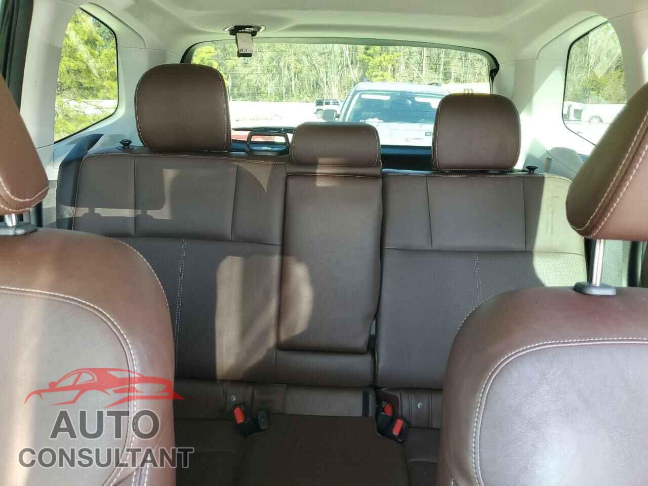 SUBARU FORESTER 2018 - JF2SJGWC4JH480807
