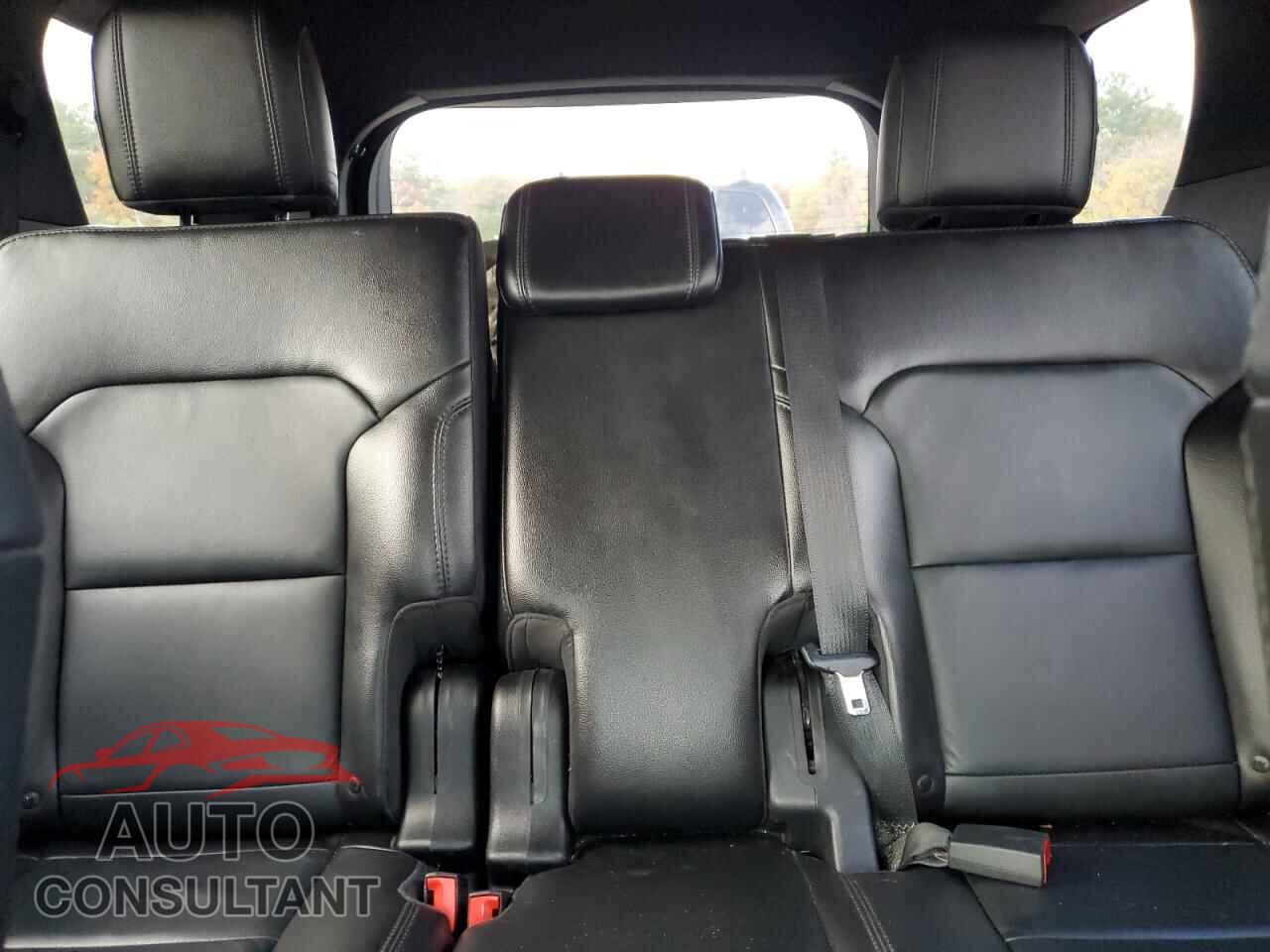 FORD EXPLORER 2017 - 1FM5K8D88HGE26290