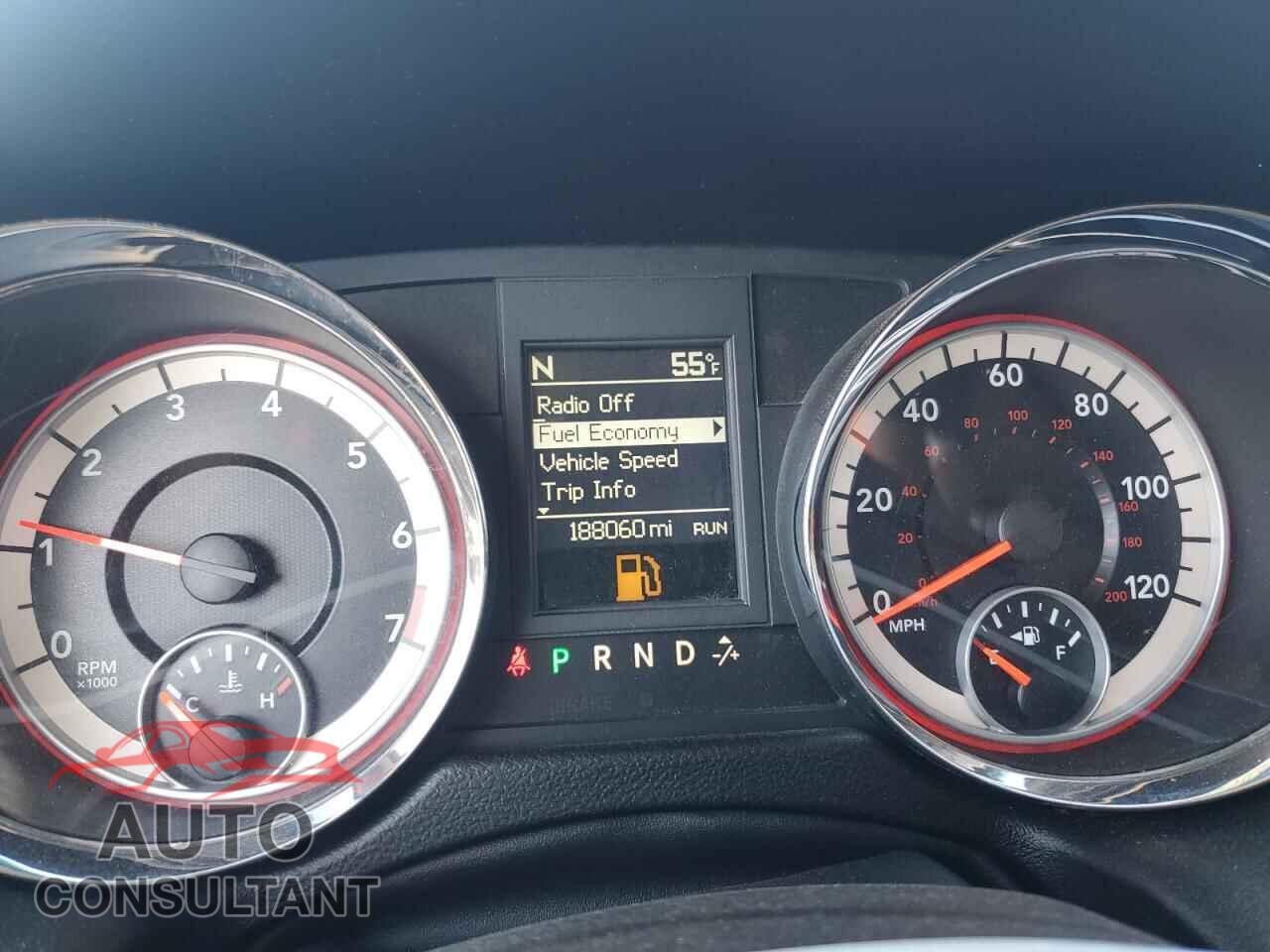 DODGE CARAVAN 2011 - 2D4RN5DG7BR751217
