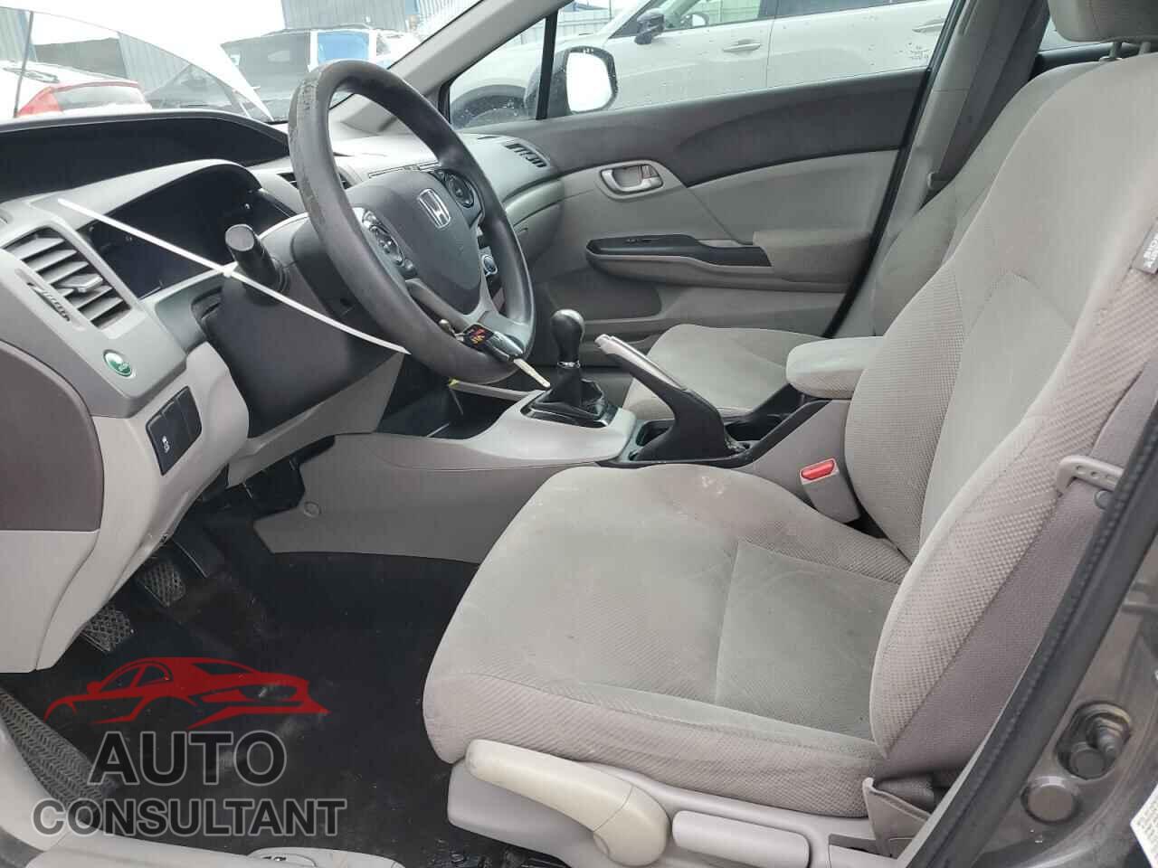 HONDA CIVIC 2012 - 2HGFB2E53CH571729