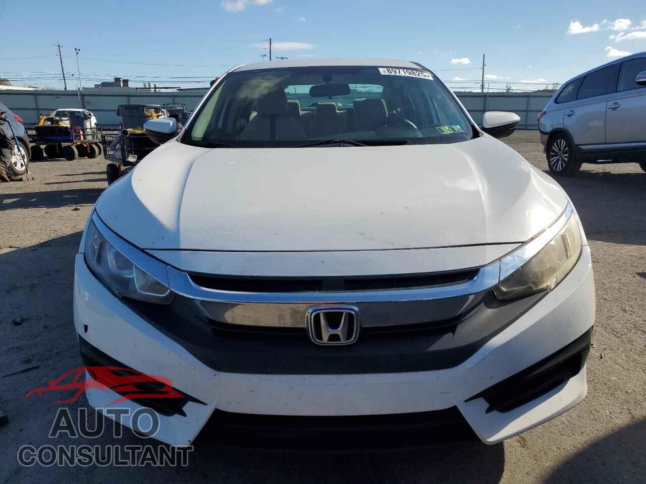 HONDA CIVIC 2018 - 2HGFC2F50JH506653