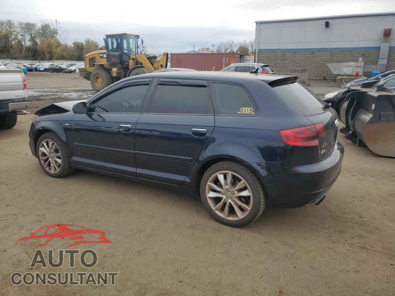 AUDI A3 2012 - WAUDFAFM1CA115668