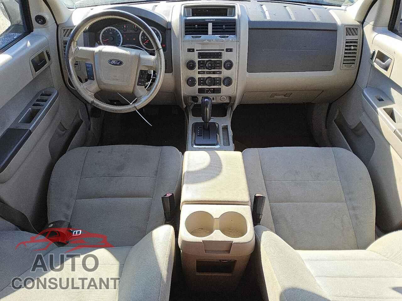 FORD ESCAPE 2010 - 1FMCU9D73AKB52787