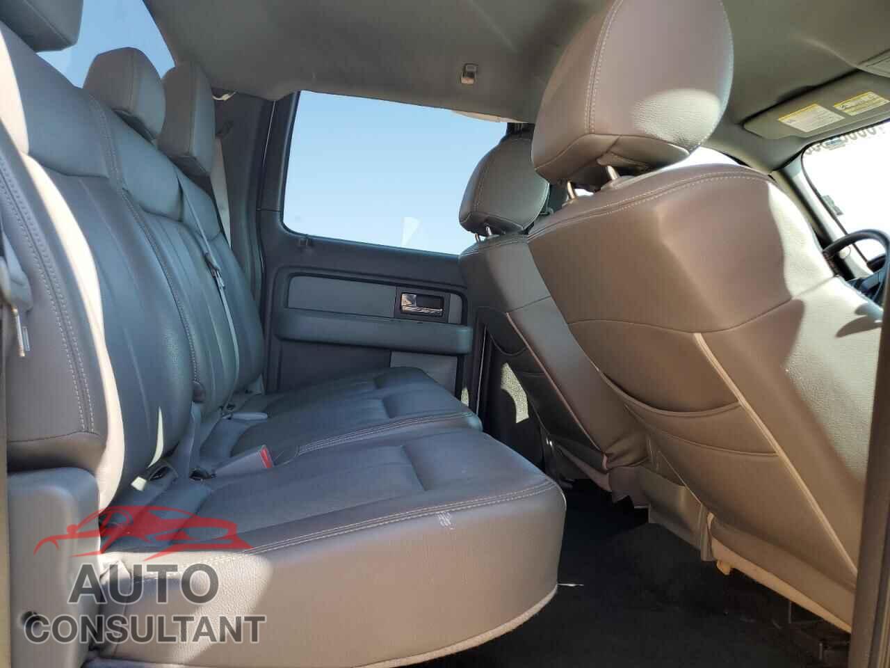 FORD F-150 2013 - 1FTFW1CF8DFC24571