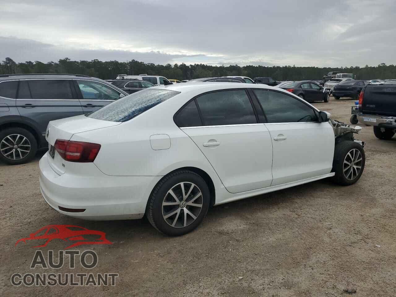 VOLKSWAGEN JETTA 2017 - 3VWDB7AJ1HM224010