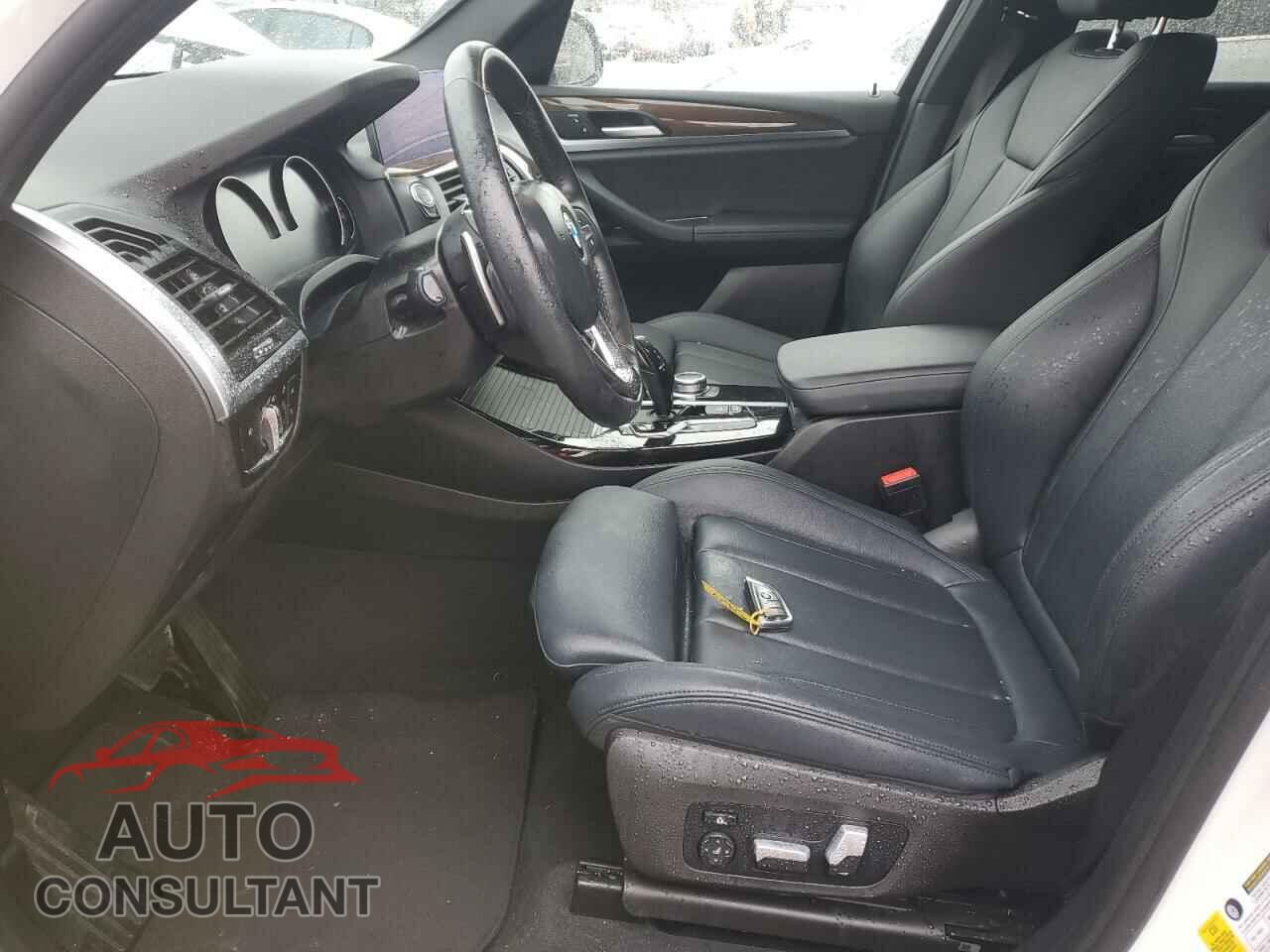 BMW X3 2021 - 5UXTY3C08M9E84568