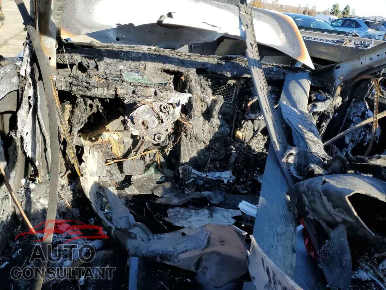 TESLA MODEL Y 2023 - 7SAYGAEE4PF740805