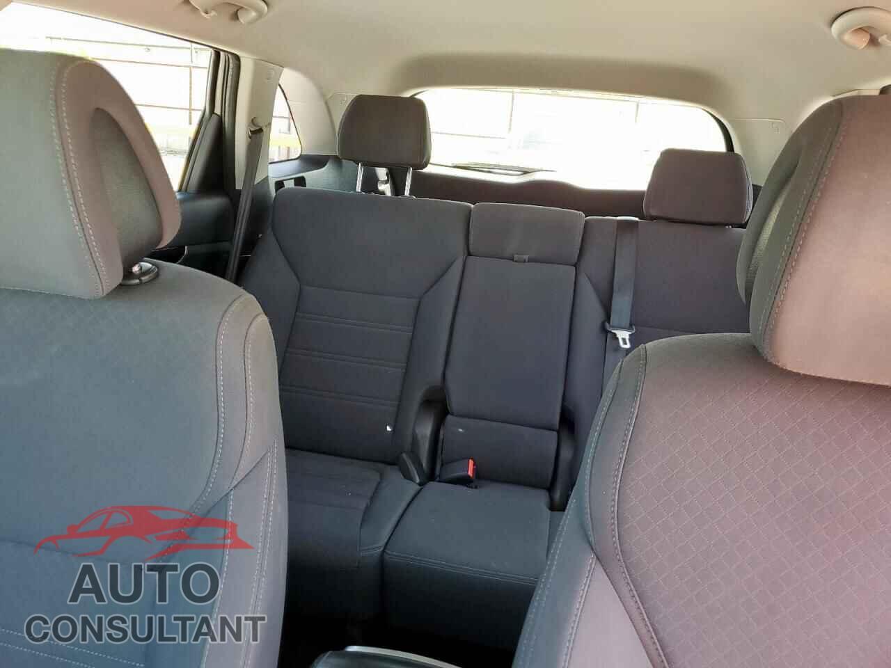 KIA SORENTO 2016 - 5XYPG4A30GG044773