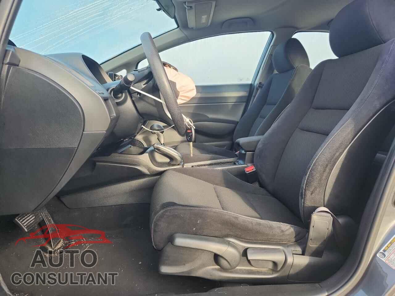 HONDA CIVIC 2011 - 19XFA1F69BE009301