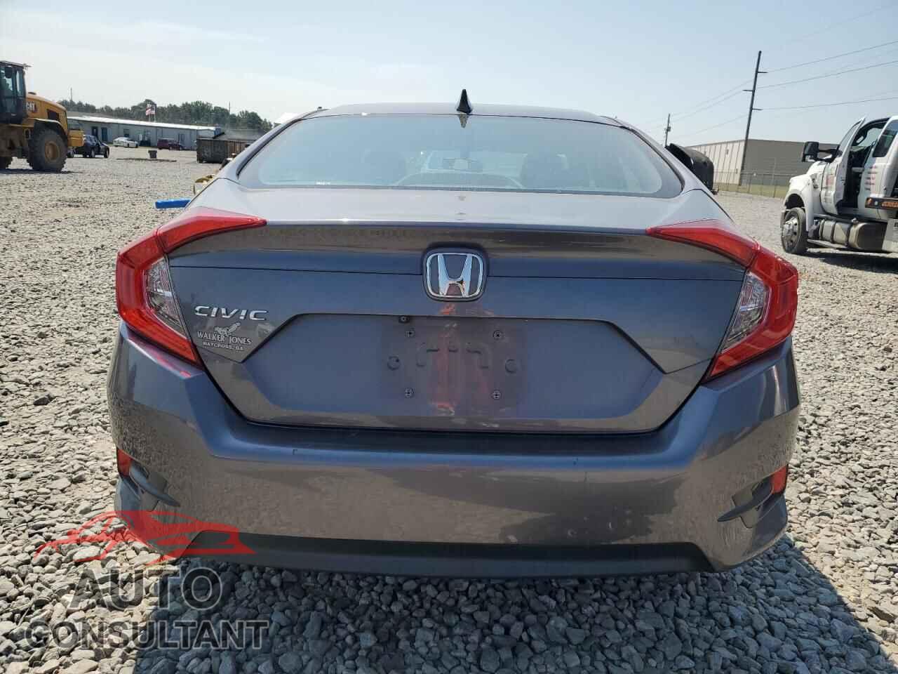HONDA CIVIC 2017 - 19XFC2F74HE022748
