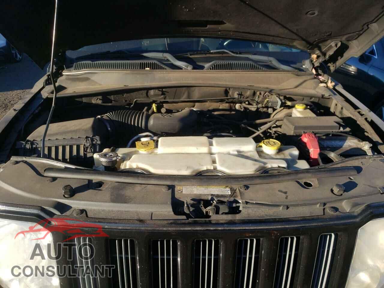 JEEP LIBERTY 2011 - 1J4PN2GK4BW564604