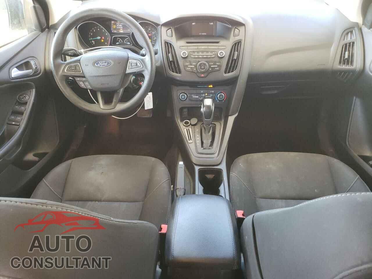 FORD FOCUS 2016 - 1FADP3F25GL346311
