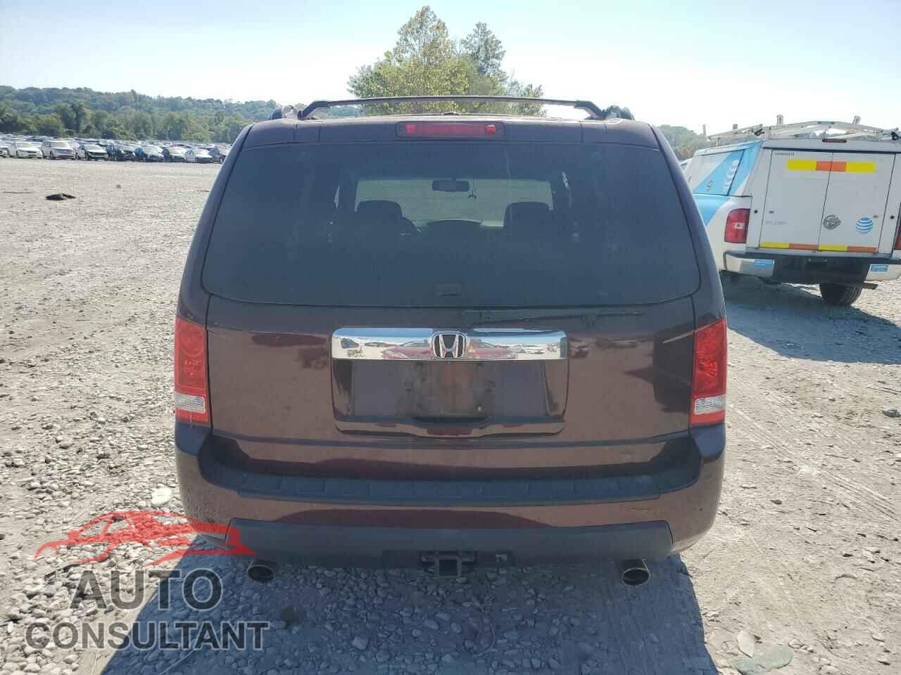 HONDA PILOT 2010 - 5FNYF4H68AB036233