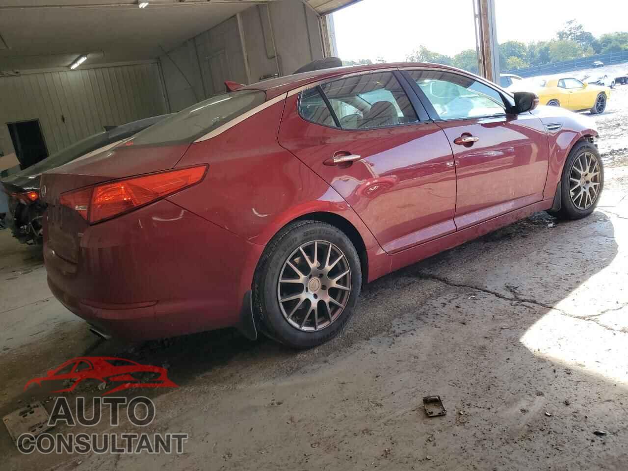 KIA OPTIMA 2011 - KNAGN4A77B5059360