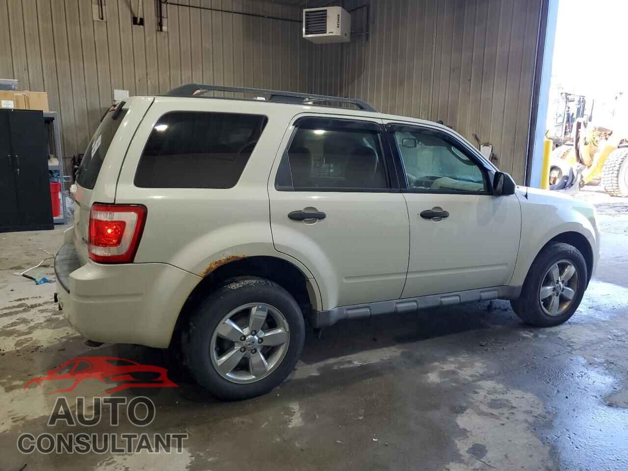 FORD ESCAPE 2009 - 1FMCU93G29KB86765