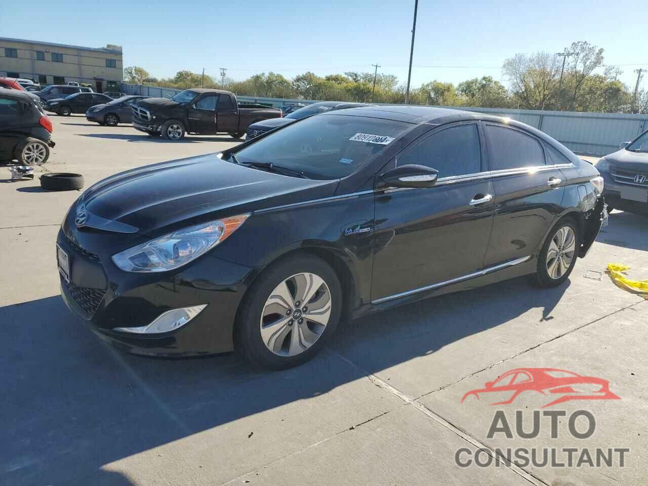 HYUNDAI SONATA 2015 - KMHEC4A45FA136306