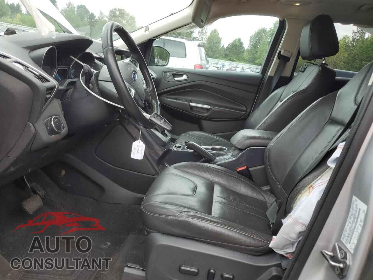 FORD ESCAPE 2013 - 1FMCU9J93DUB15804