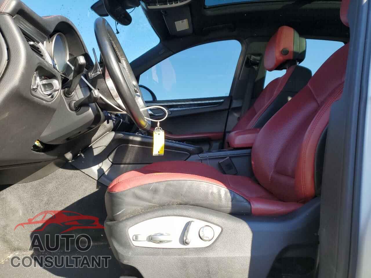 PORSCHE MACAN 2017 - WP1AB2A55HLB10023