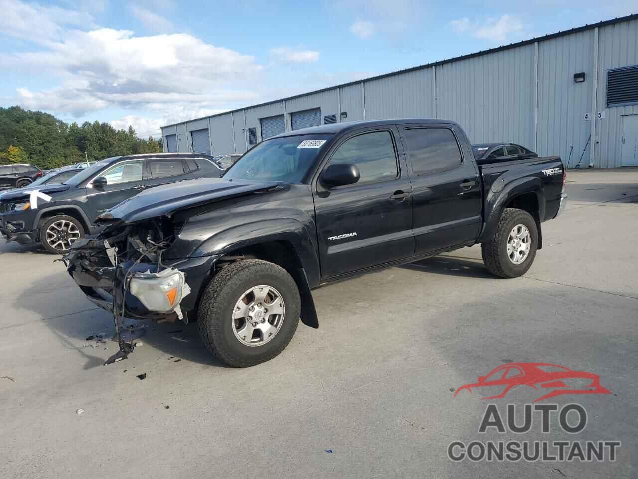 TOYOTA TACOMA 2013 - 3TMLU4ENXDM117181