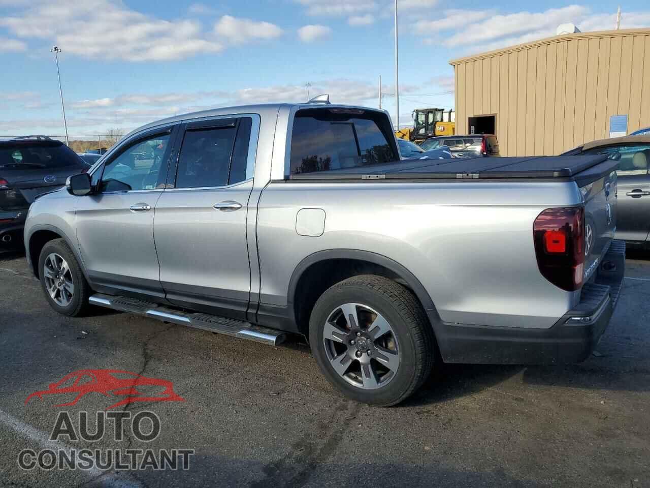 HONDA RIDGELINE 2018 - 5FPYK3F77JB008805
