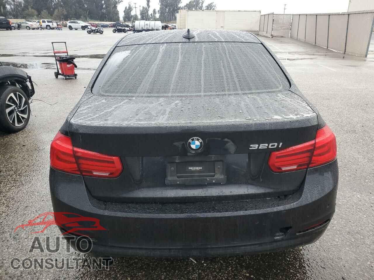 BMW 3 SERIES 2016 - WBA8A9C51GK618595