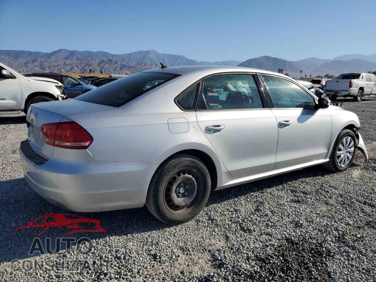 VOLKSWAGEN PASSAT 2013 - 1VWAP7A39DC024865
