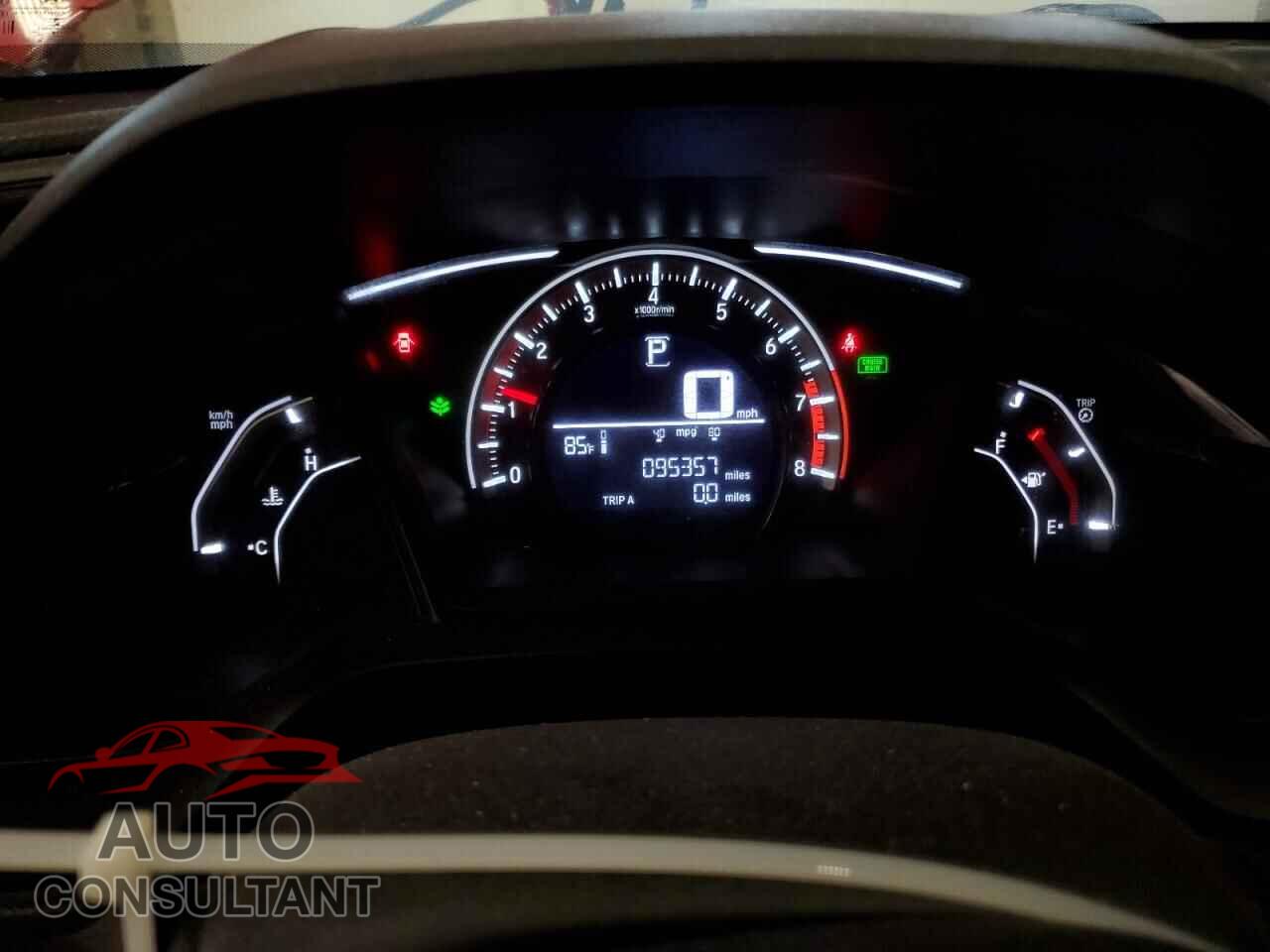 HONDA CIVIC 2018 - 2HGFC2F57JH569958