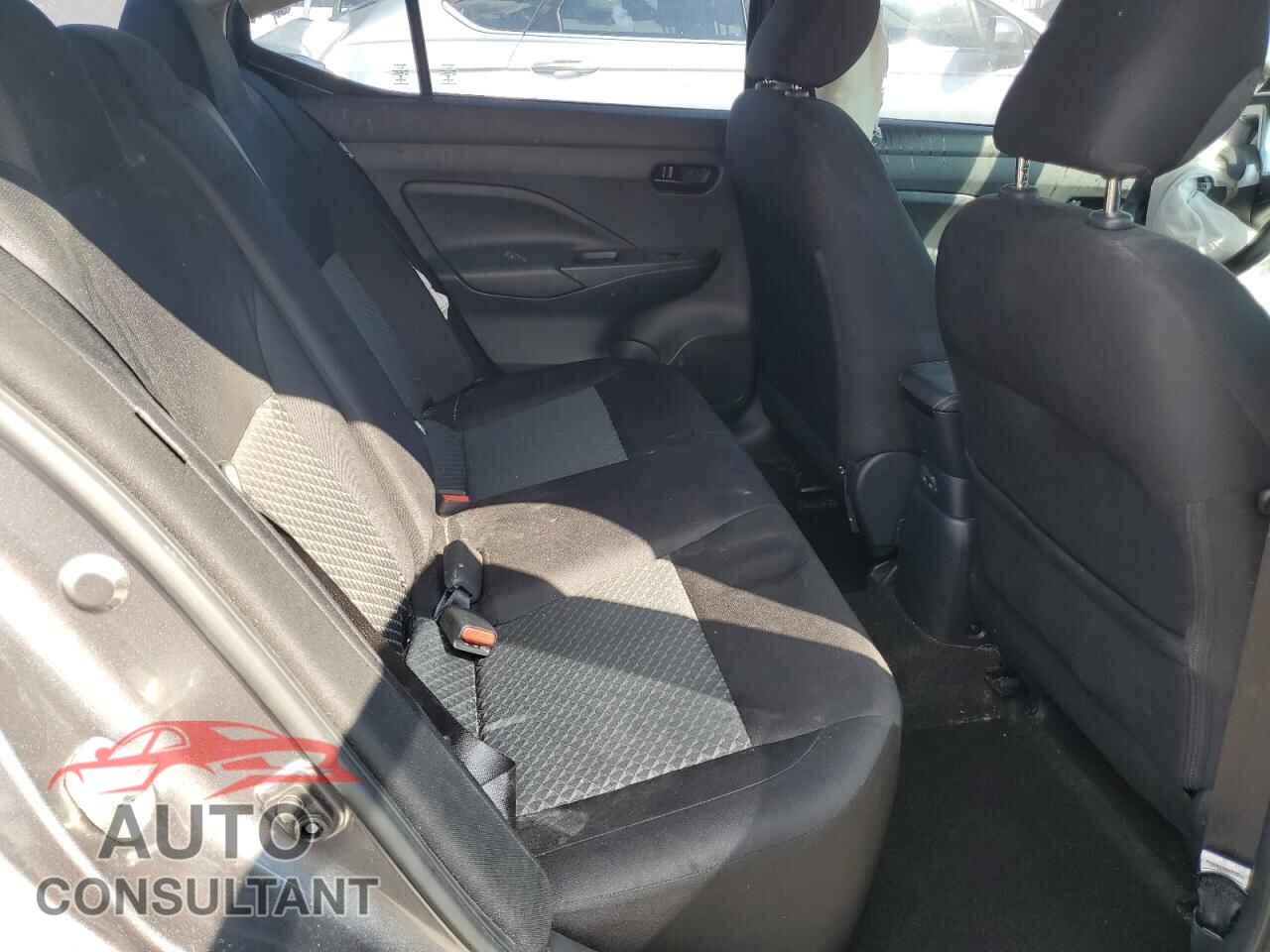 NISSAN VERSA 2020 - 3N1CN8DV5LL883705