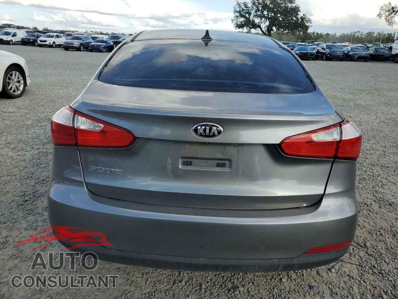 KIA FORTE 2016 - KNAFX4A67G5567042