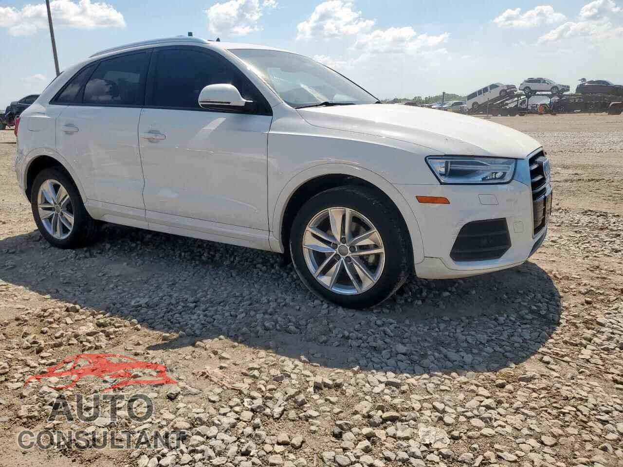 AUDI Q3 2017 - WA1BCCFS7HR004512