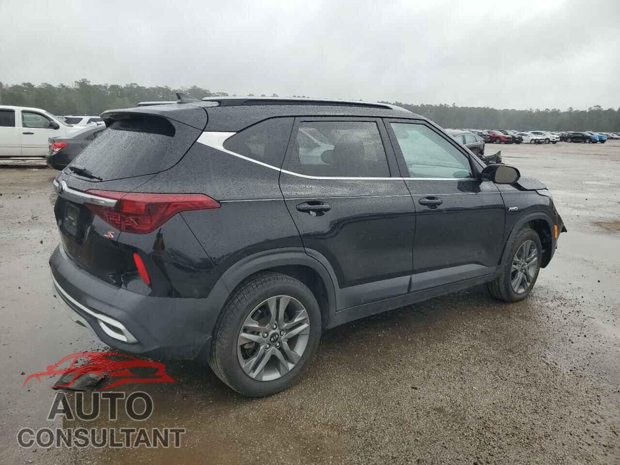 KIA SELTOS 2021 - KNDEUCAA7M7068845
