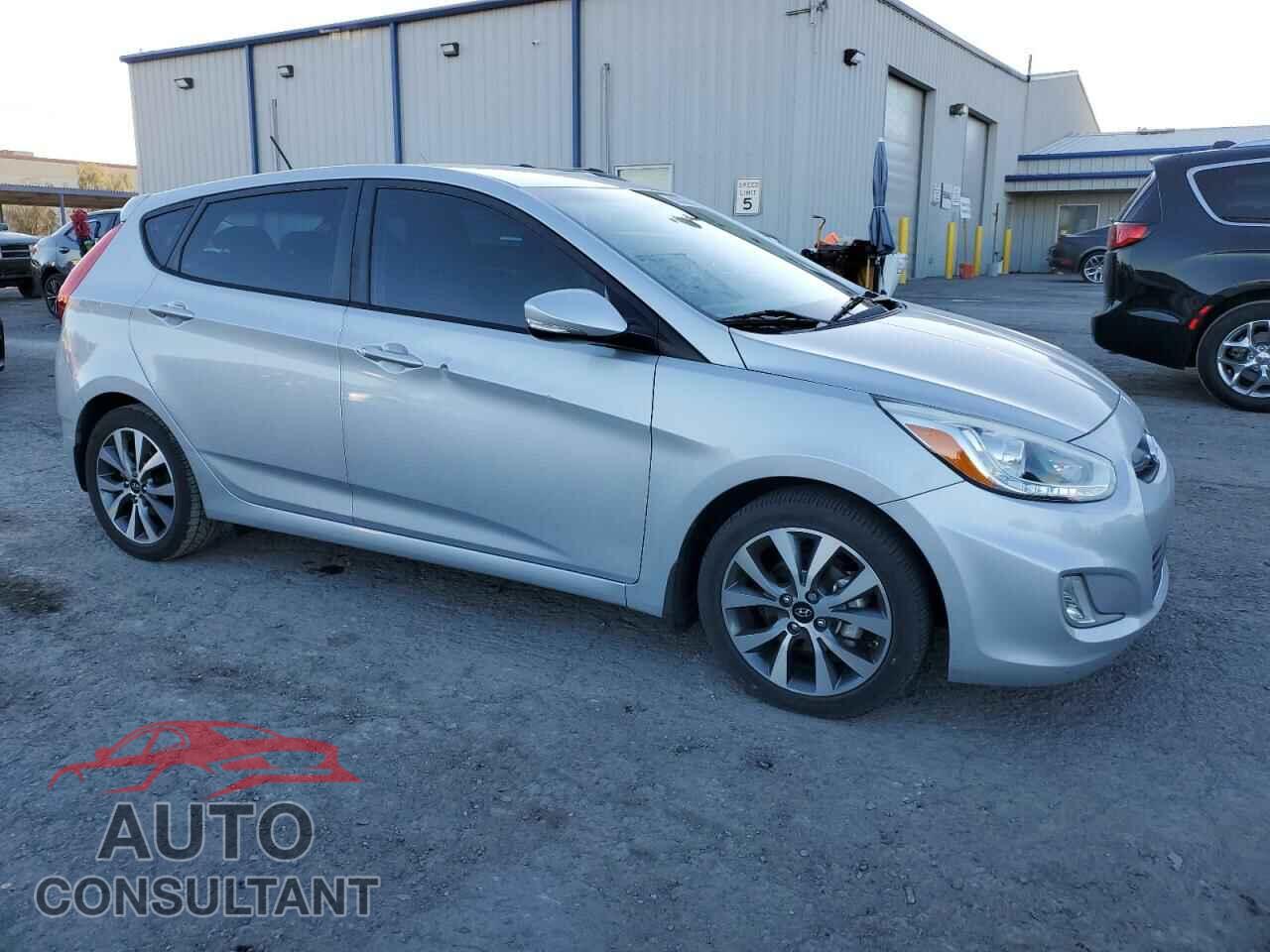 HYUNDAI ACCENT 2015 - KMHCU5AE0FU201483