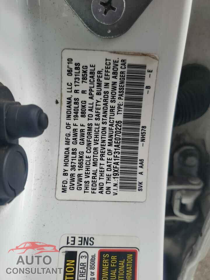 HONDA CIVIC 2010 - 19XFA1F31AE070226