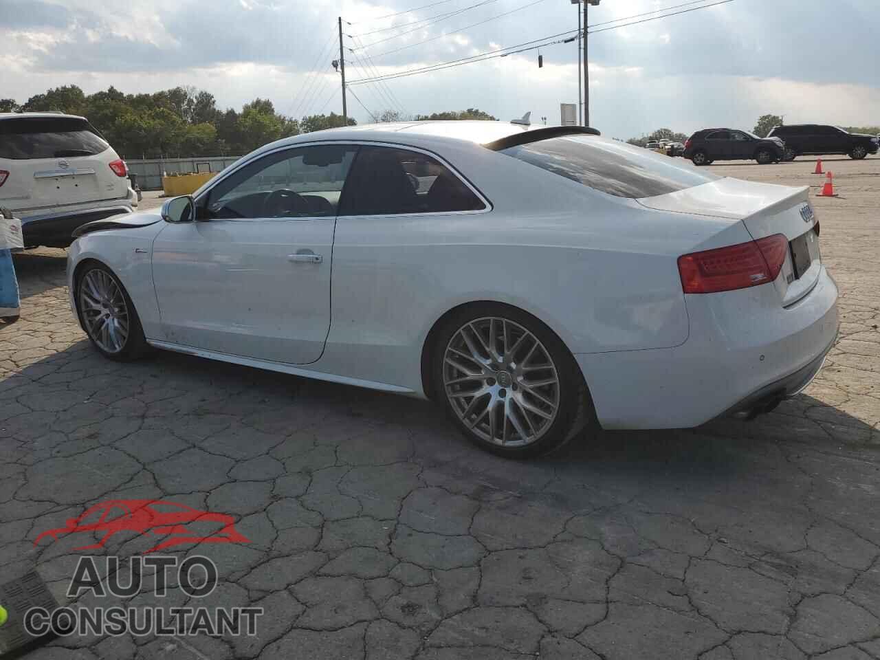 AUDI S5/RS5 2015 - WAUCGAFR2FA026328
