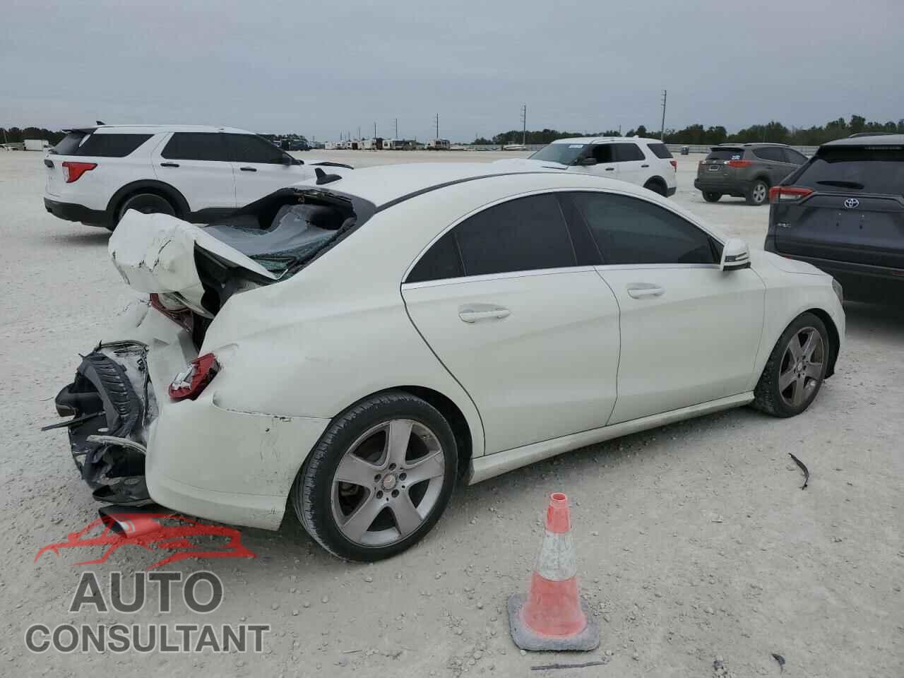 MERCEDES-BENZ CLA-CLASS 2016 - WDDSJ4EB6GN302922