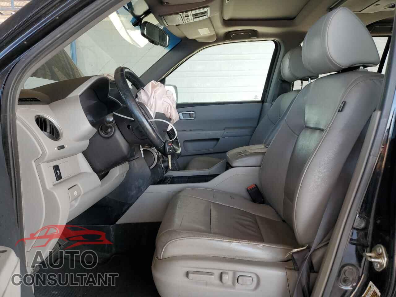 HONDA PILOT 2014 - 5FNYF4H65EB053125
