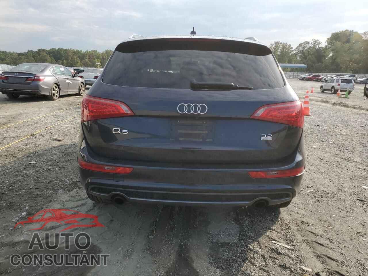 AUDI Q5 2012 - WA1DKAFP8CA030202