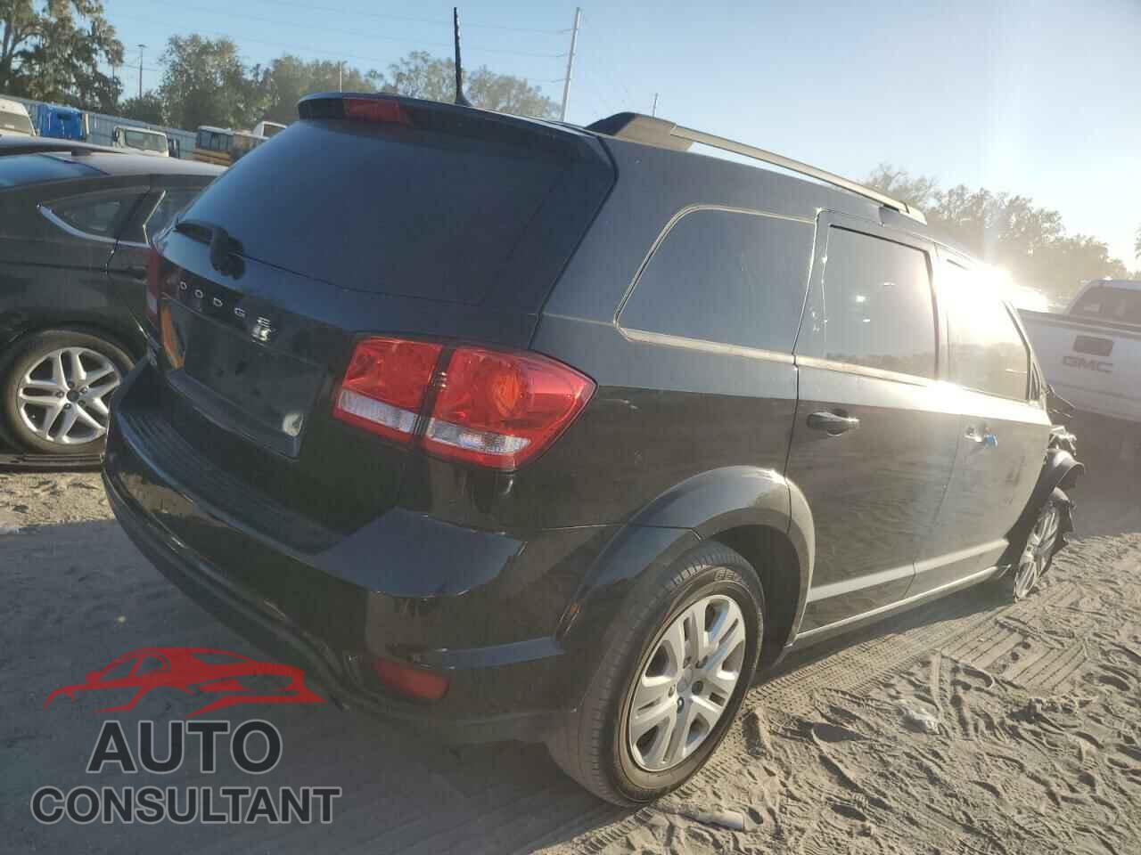 DODGE JOURNEY 2019 - 3C4PDCBBXKT815878