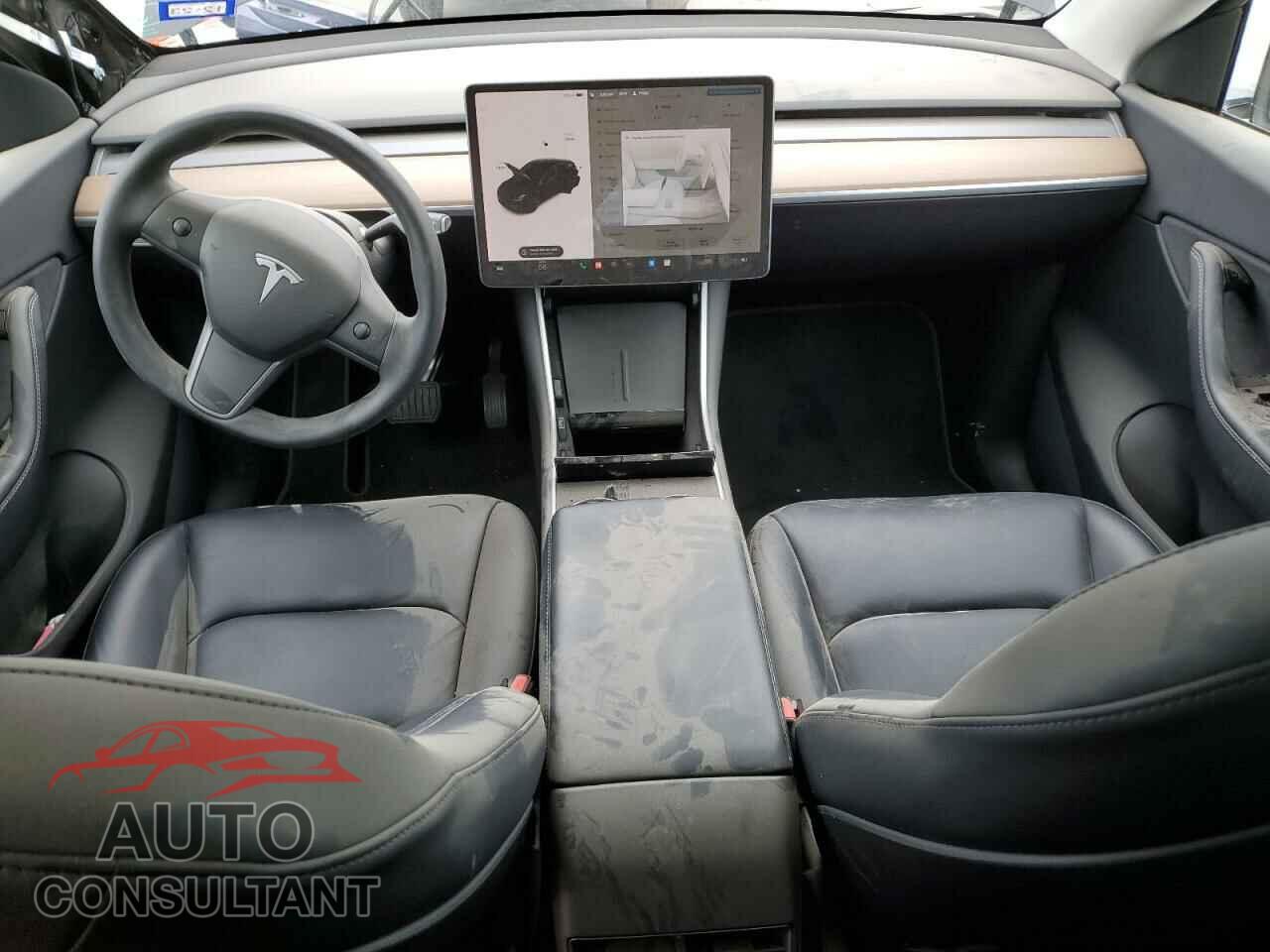 TESLA MODEL Y 2020 - 5YJYGDEE8LF045994