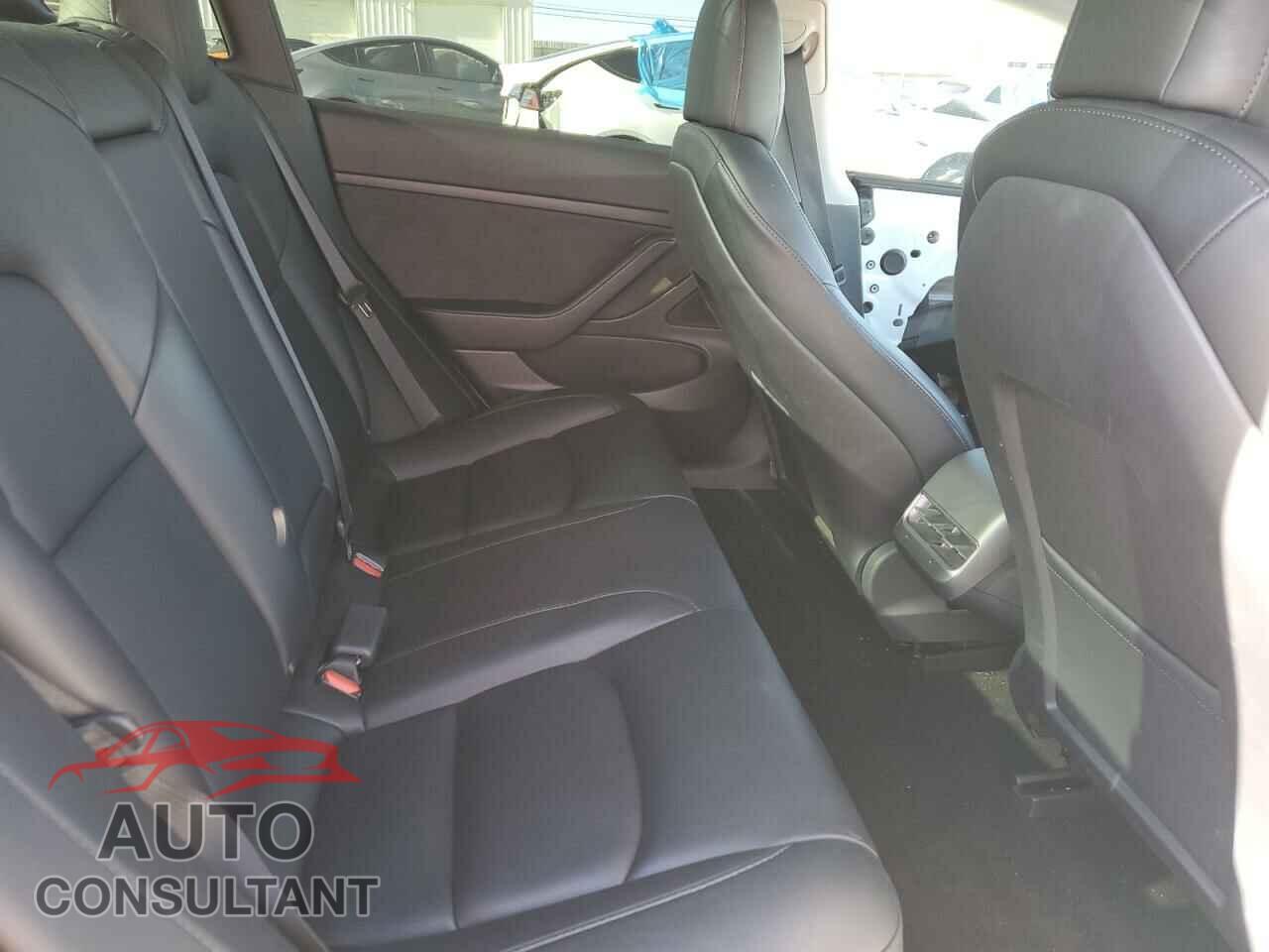 TESLA MODEL 3 2021 - 5YJ3E1EA4MF911591