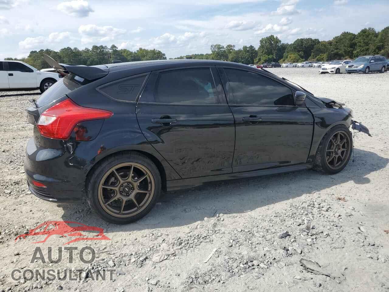 FORD FOCUS 2014 - 1FADP3L97EL378322