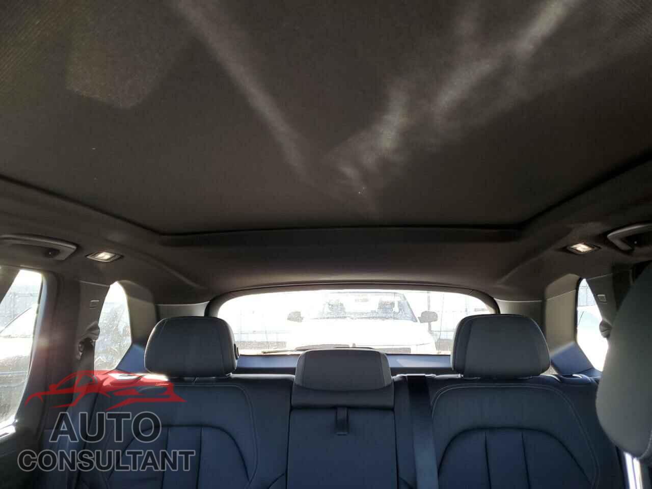 BMW X5 2020 - 5UXCR6C03L9C92181