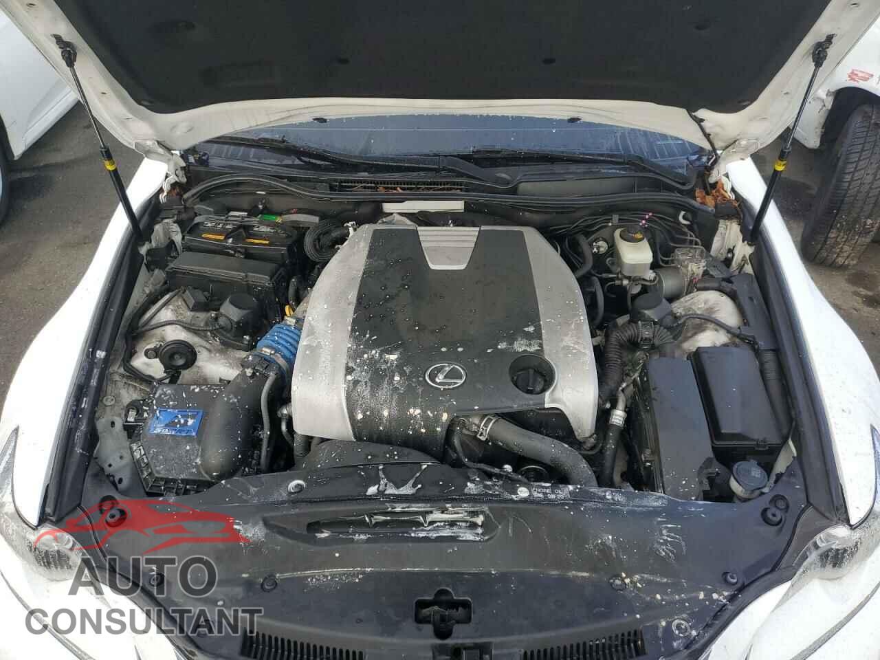 LEXUS IS 2015 - JTHBE1D24F5018605