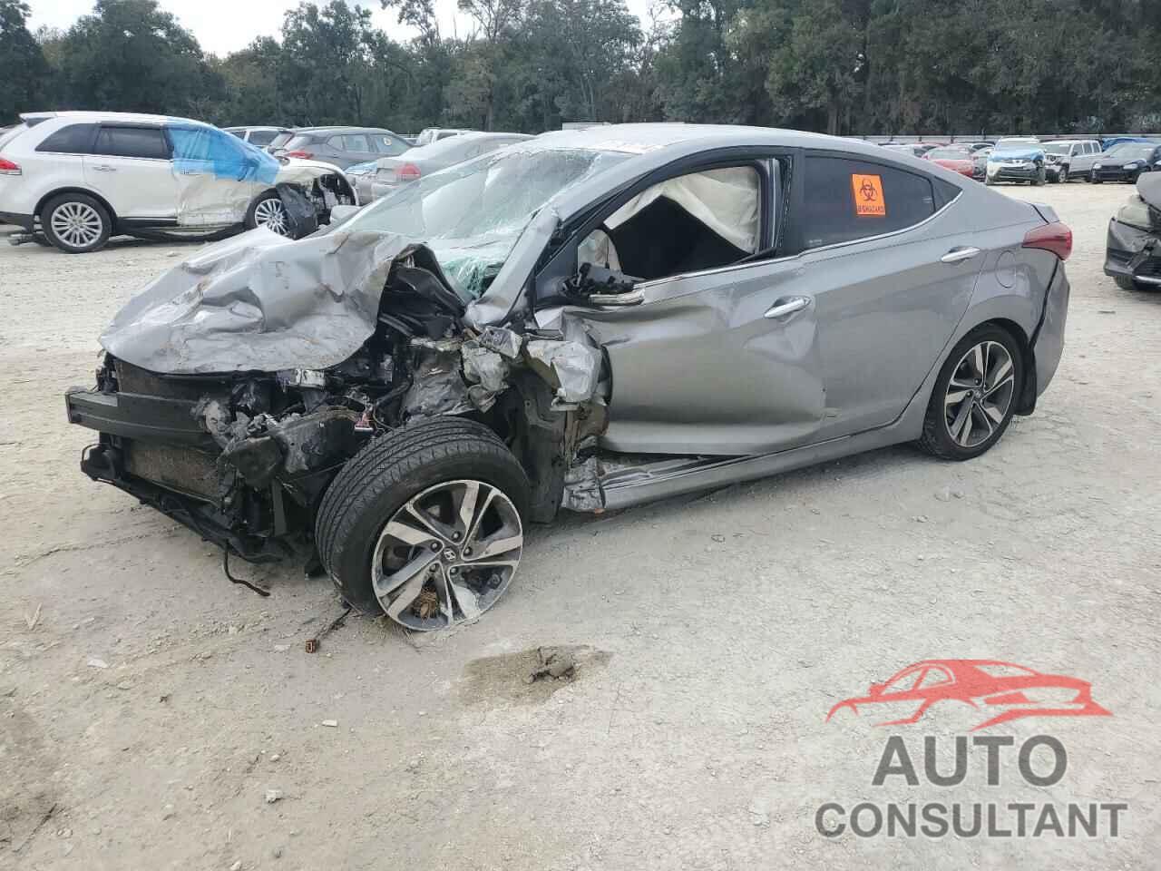 HYUNDAI ELANTRA 2015 - KMHDH4AE0FU446710