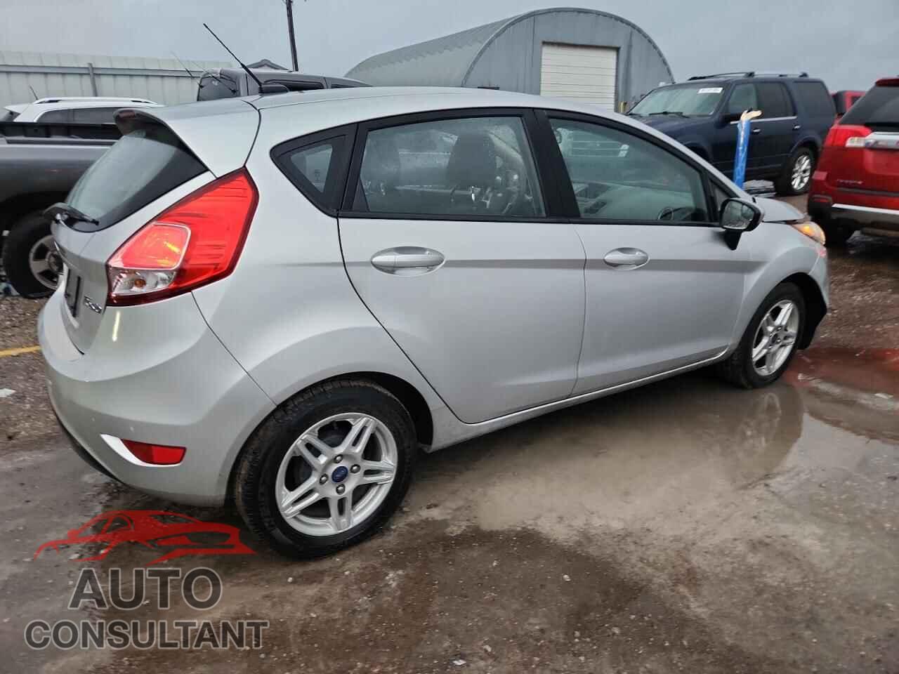 FORD FIESTA 2017 - 3FADP4EJ2HM119351